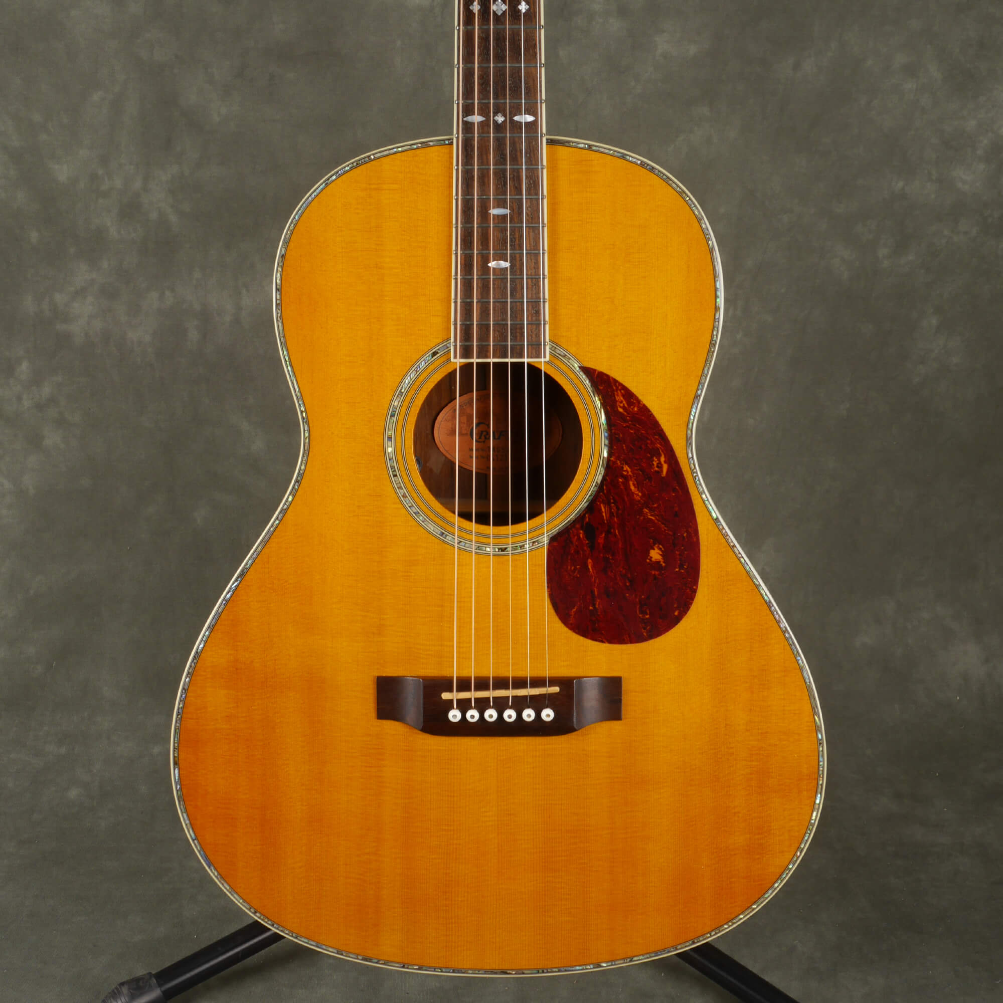 egmond acoustic guitar serial number 76210147