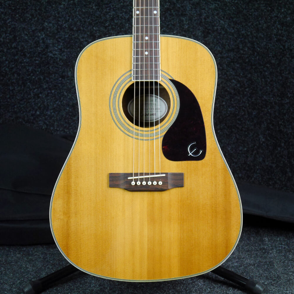 gibson acoustic guitar