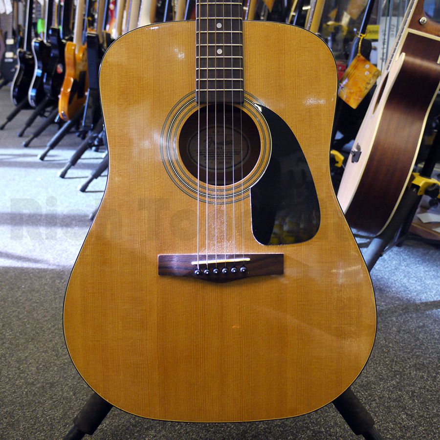 egmond acoustic guitar serial number 76210147