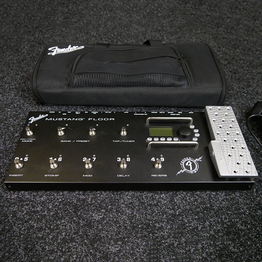 Fender Mustang Floor Multi FX Pedal w/ Gig Bag 2nd Hand Rich Tone Music