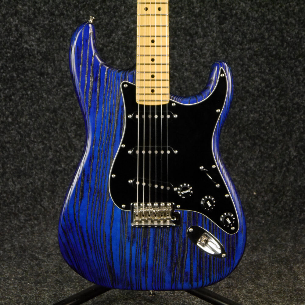 Fender Sandblasted Stratocaster Blue 2nd Hand Rich Tone Music