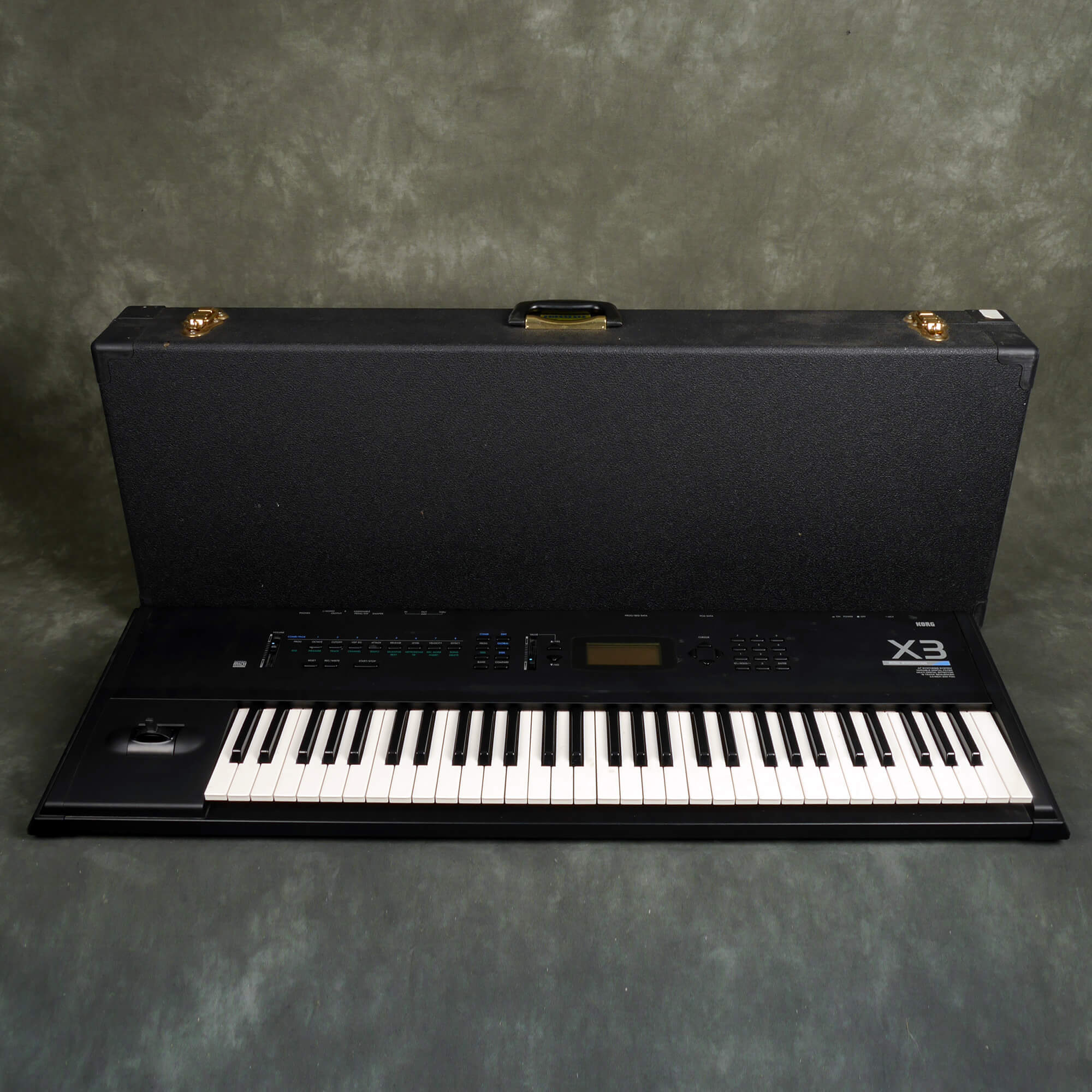 X3 Workstation Synthesizer Keyboard w/Hard Case 2nd Hand Rich Tone Music