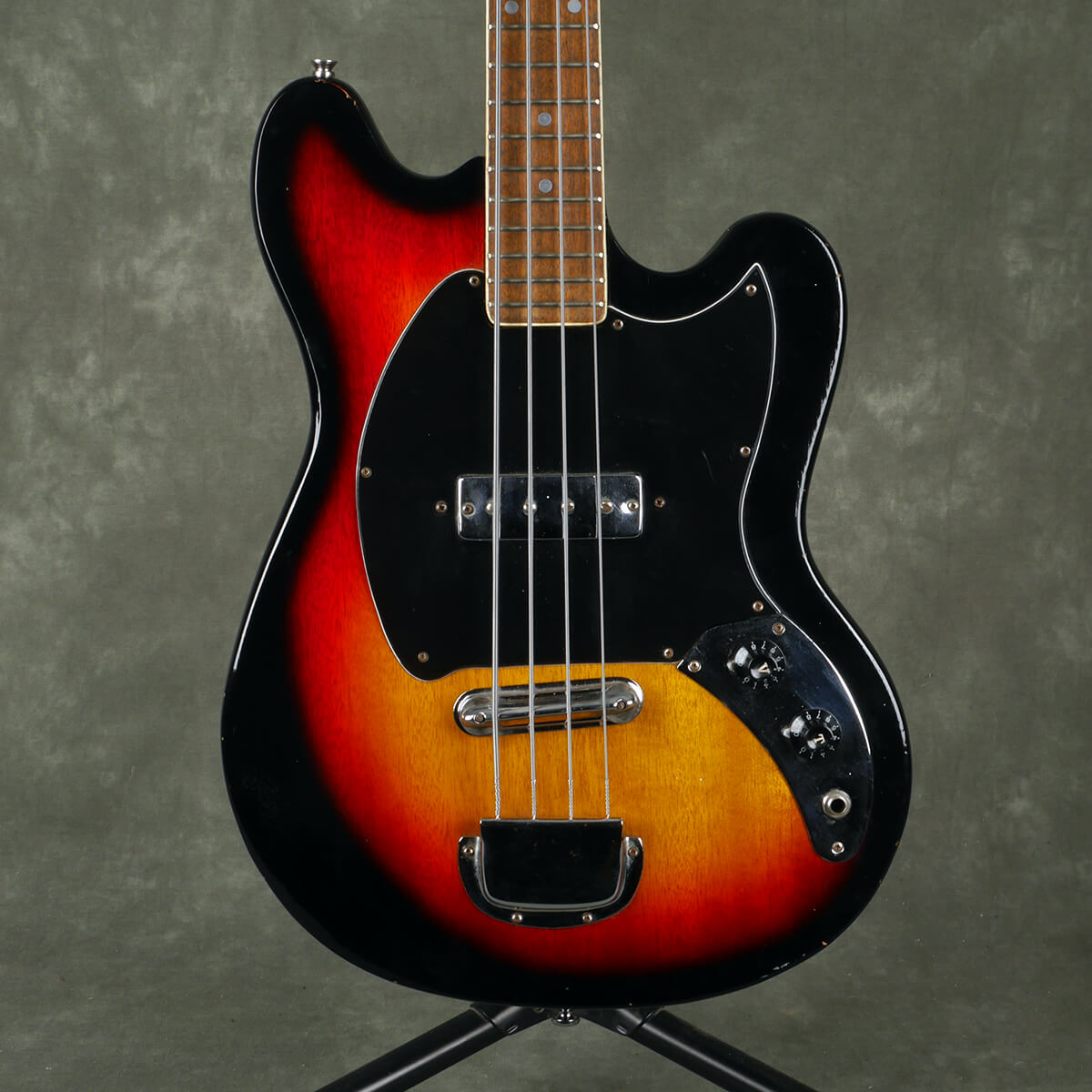 Eros Short Scale Bass Guitar Made In Japan Sunburst 2n