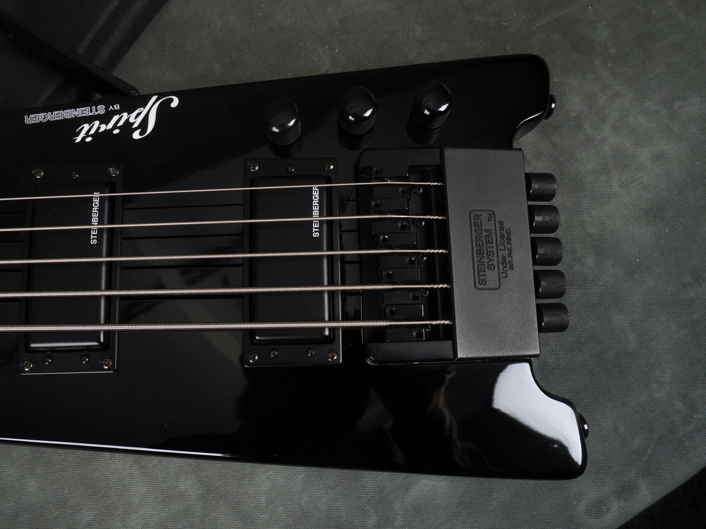 Steinberger Spirit Xt String Bass W Gig Bag Nd Hand Rich Tone