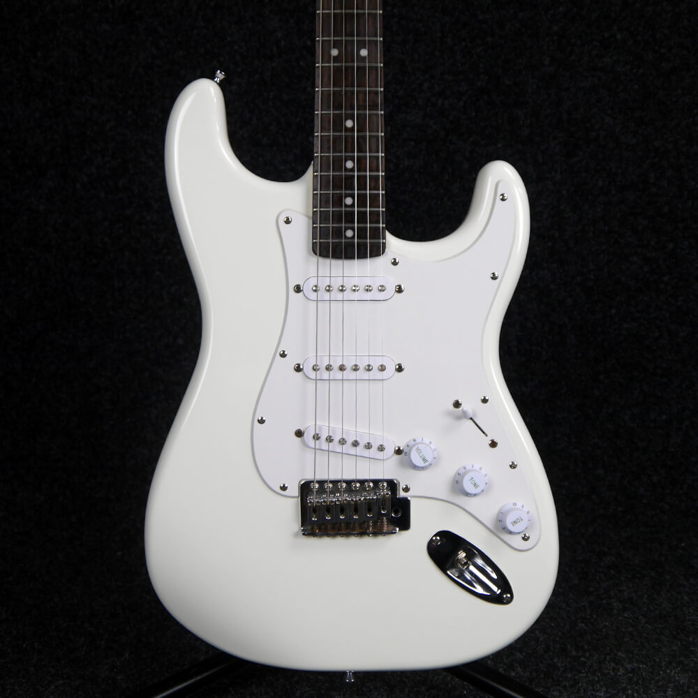Squier Bullet Stratocaster Electric Guitar White 2nd Hand Rich