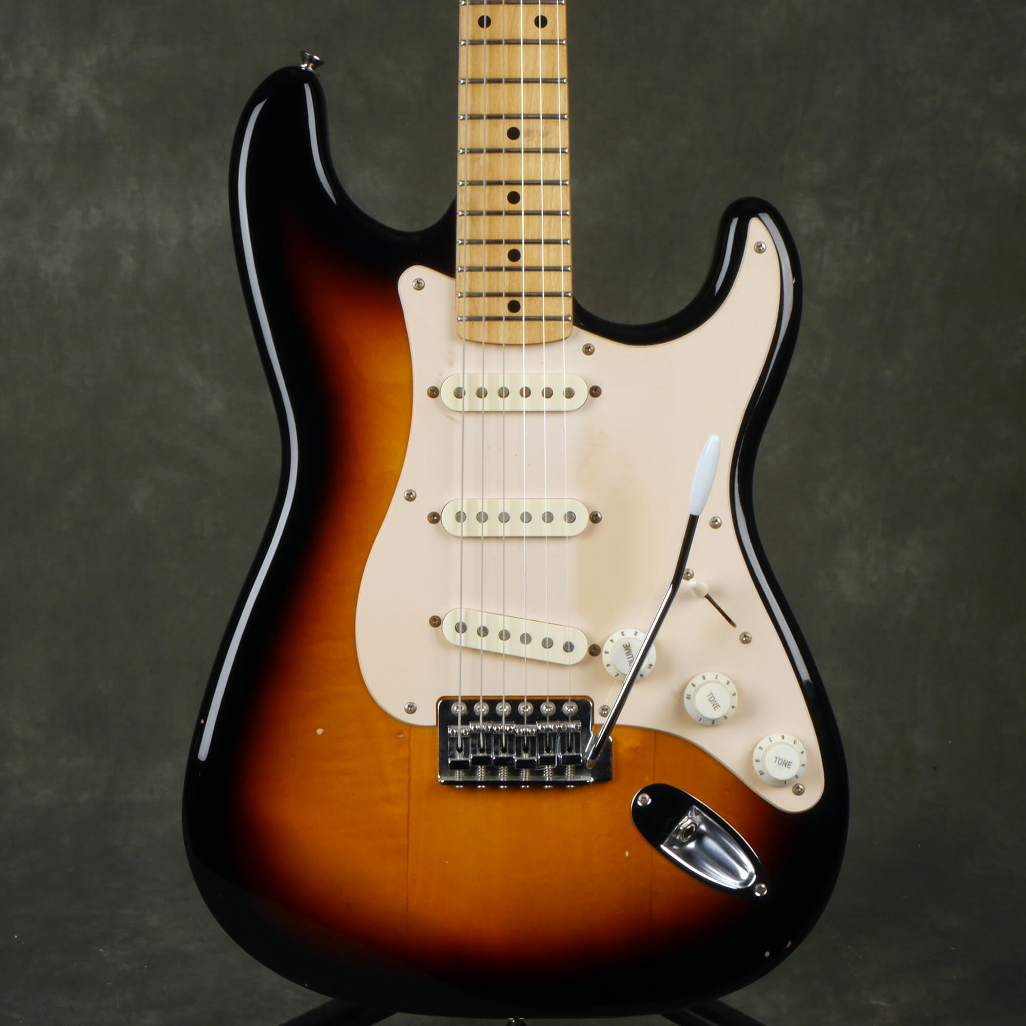 Squier Affinity Series Stratocaster Sunburst 2nd Hand Rich Tone Music