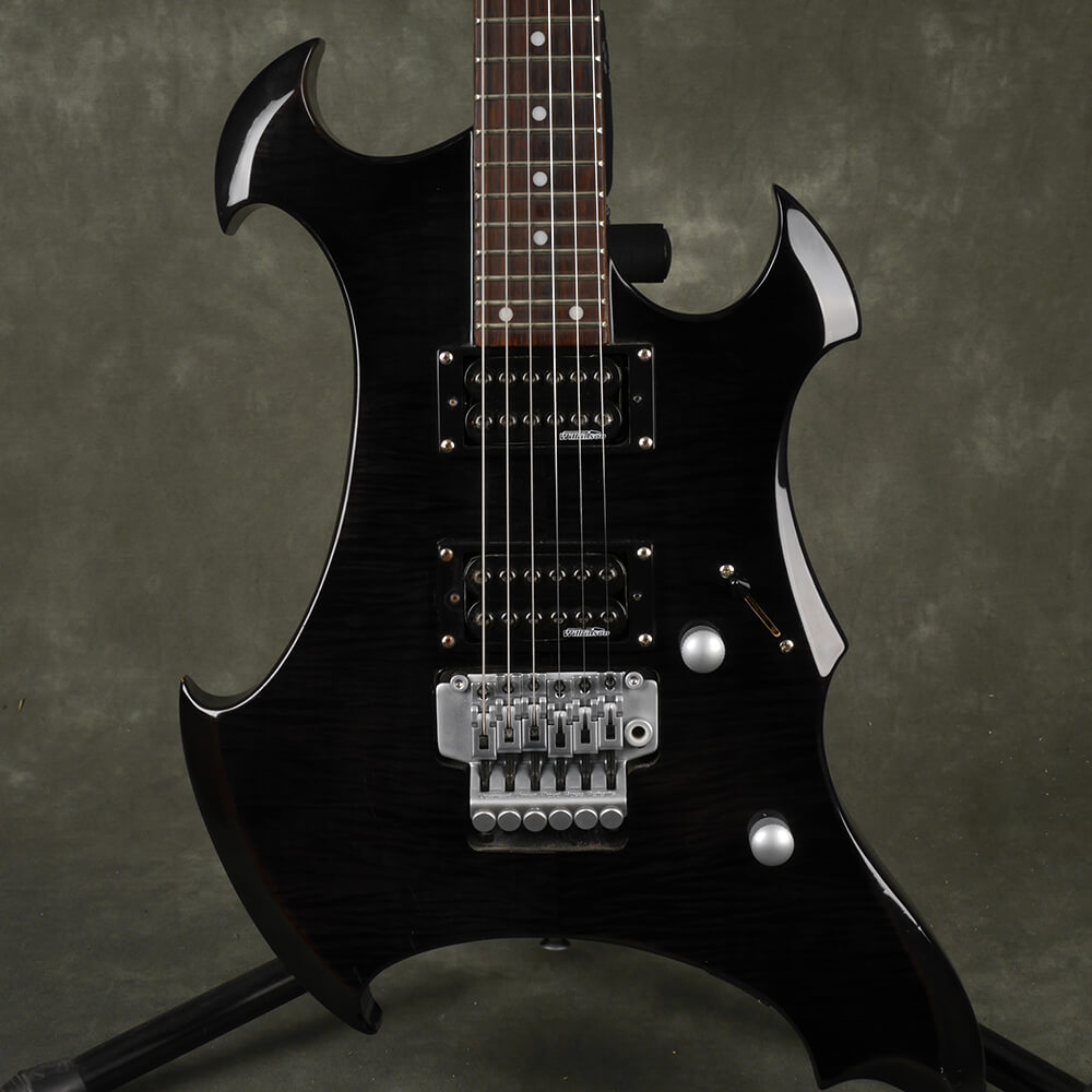 Vintage Guitars Metal Axxe Wraith Electric Guitar Black 2nd Hand Rich Tone Music