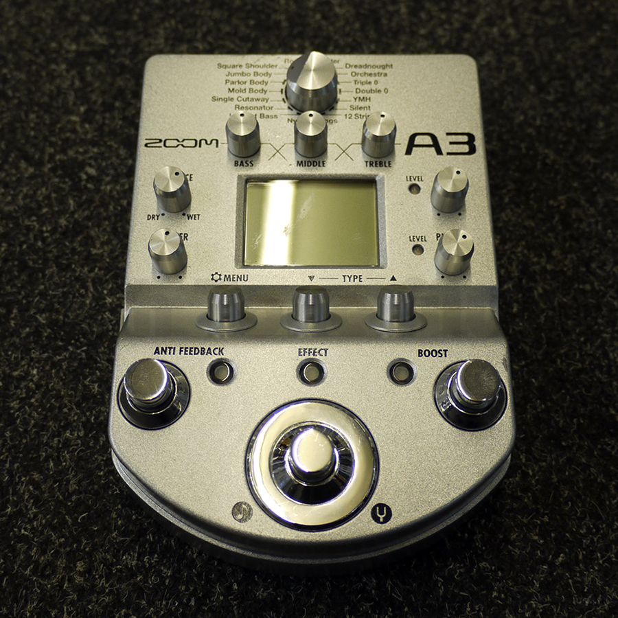 Zoom A3 Preamp & Effects for Acoustic Guitar 2nd Hand