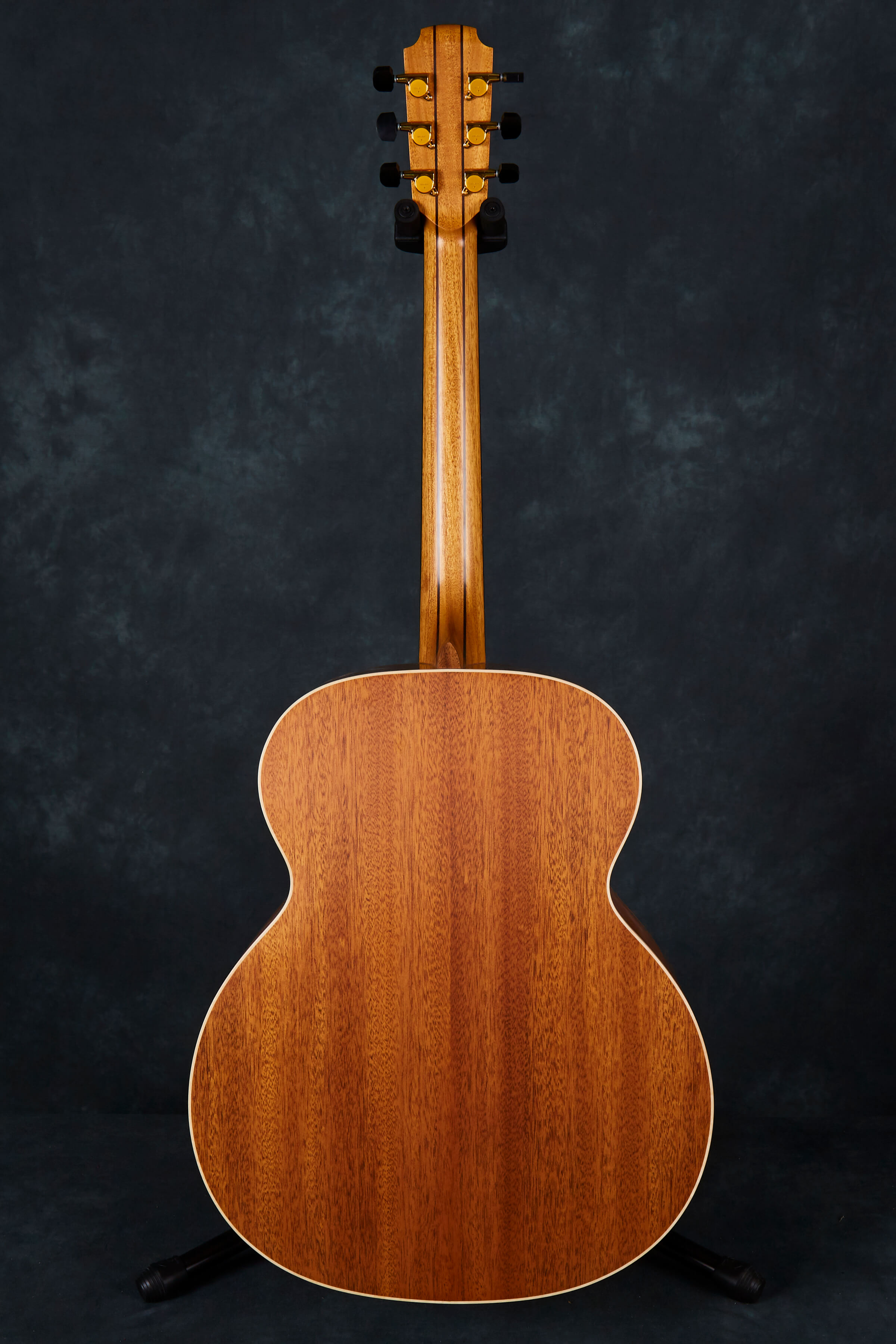 Lowden O22 Acoustic Guitar Cedar and Mahogany Rich Tone Music