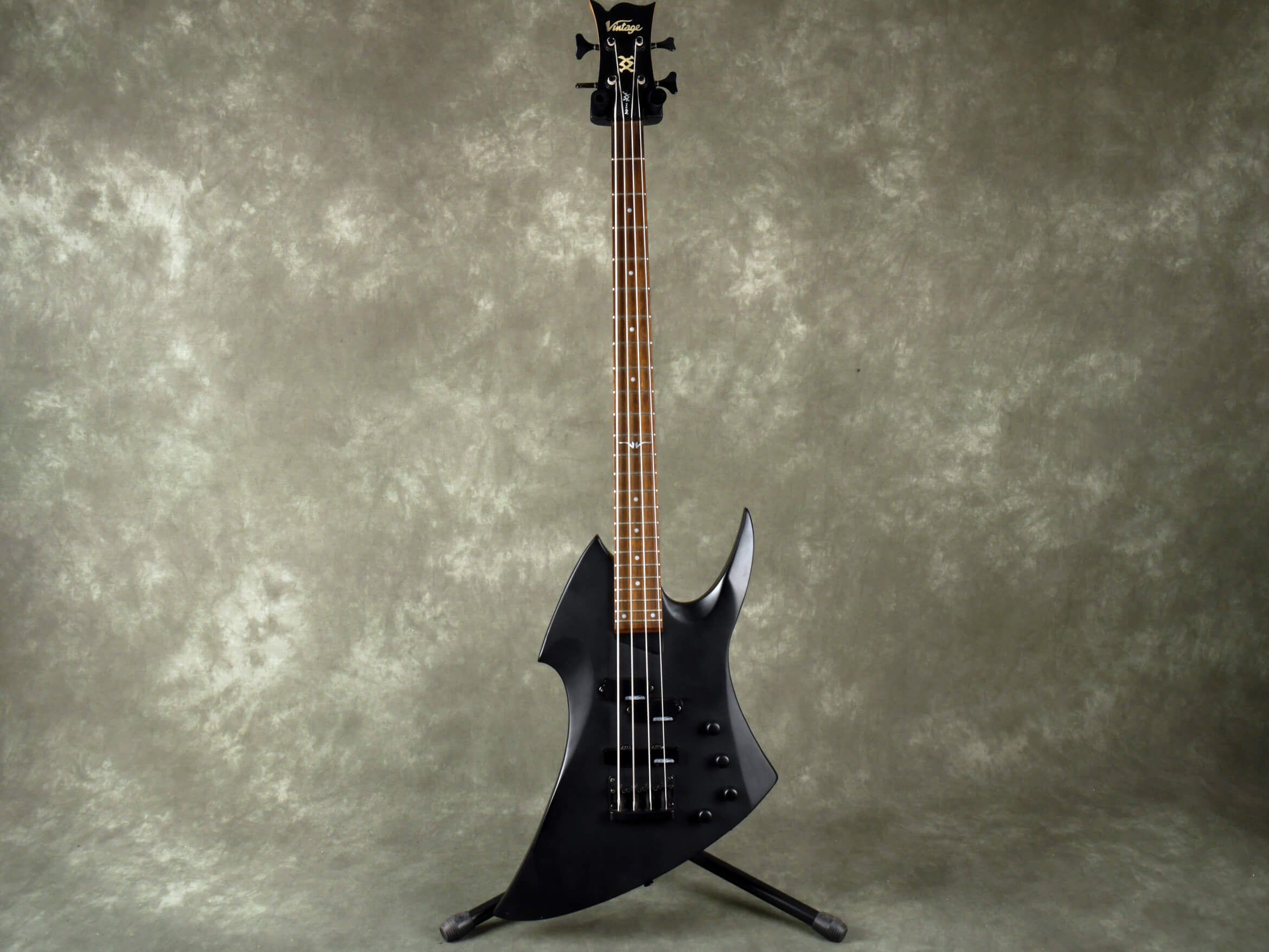 Vintage Metal Axxe Bass Satin Black 2nd Hand Rich Tone Music