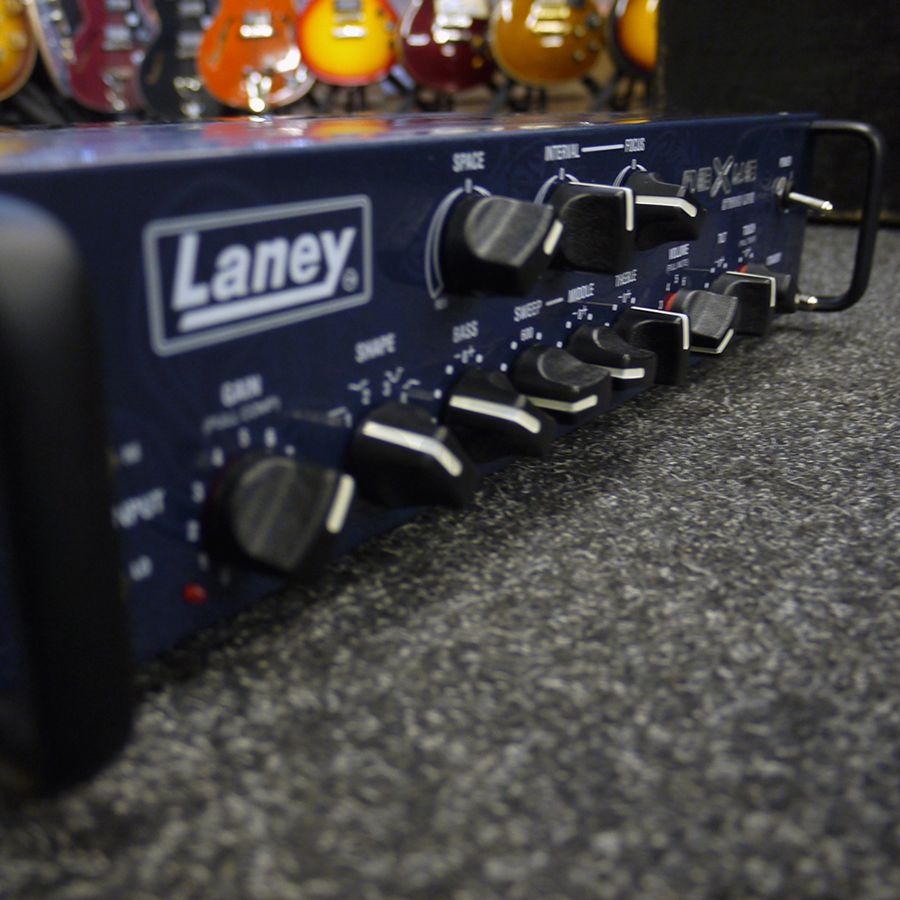 Laney NEXUSSL Nexus StudioLive Bass Head 2X500 Watts Ex Demo Rich