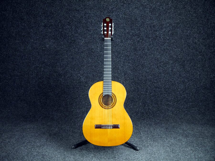 Admira 1909 Concert Classical Left Handed Acoustic Guitar Natural