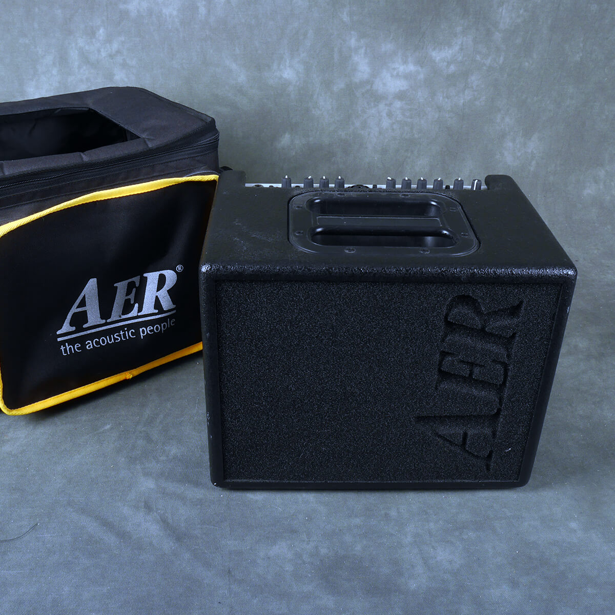 AER Compact 60 MK II Acoustic Amplifier w/Gig Bag 2nd Hand Rich