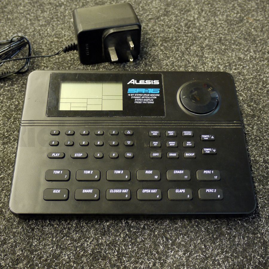 Alesis ドラムマシン 233音源内蔵 SR-16 - 楽器、器材