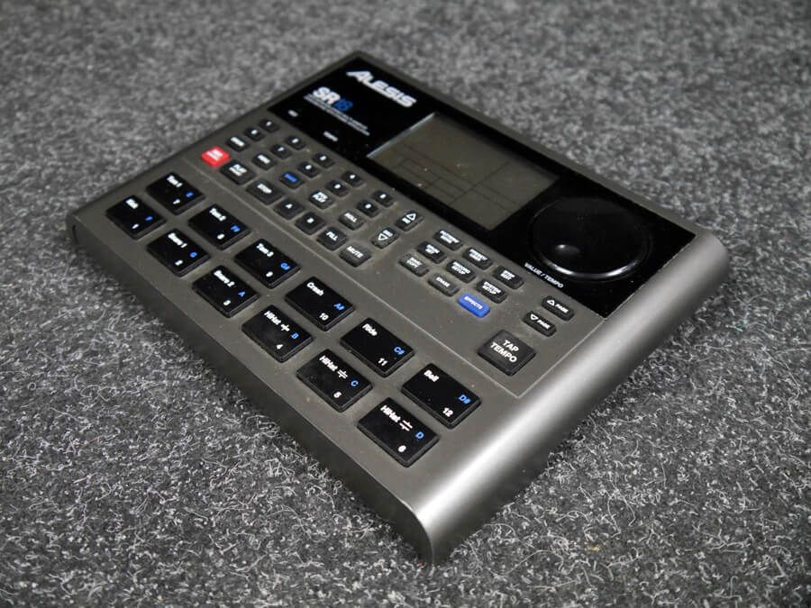 Alesis SR18 Drum Machine w/Box & PSU - 2nd Hand | Rich Tone Music