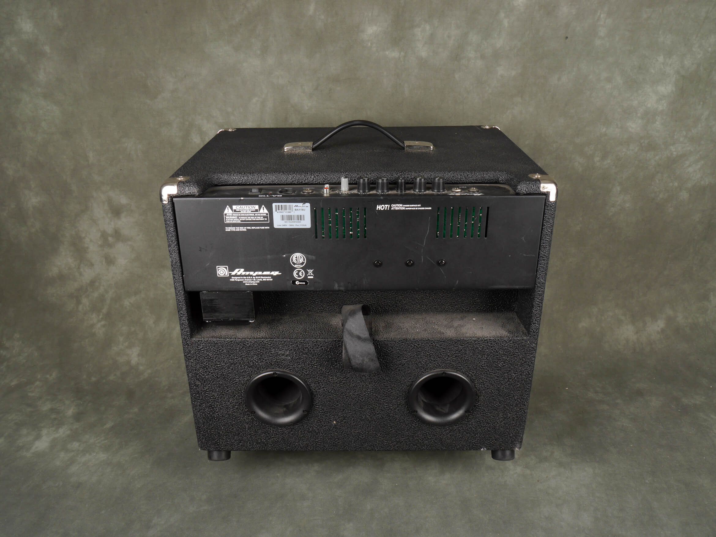 Ampeg BA115 V1 Bass Combo Amplifier 2nd Hand **COLLECTION ONLY