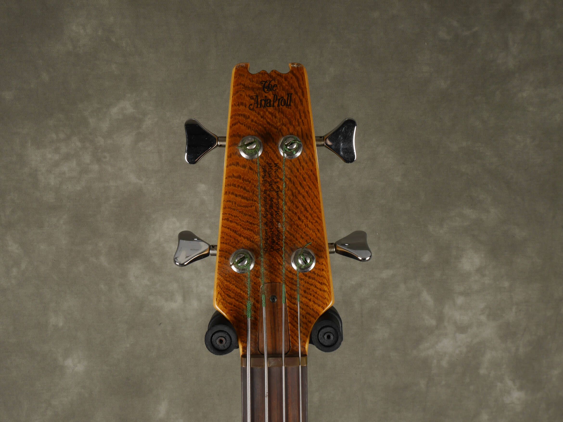 Aria Pro II SB1000 Fretless Bass Guitar Natural w/Hard Case 2nd