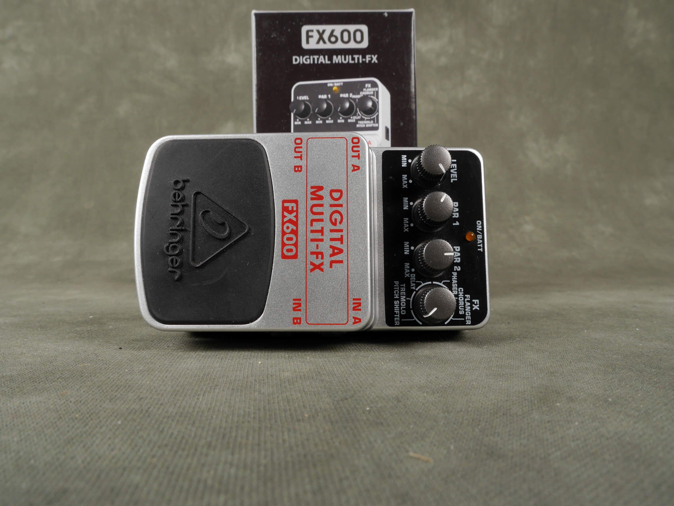 Behringer FX600 Multi FX Pedal w/Box 2nd Hand Rich Tone Music