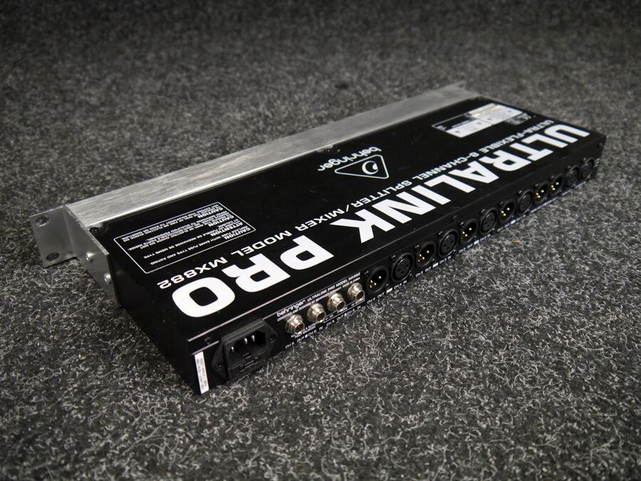 Behringer MX882 Ultralink Pro 8Channel Splitter/Mixer 2nd Hand