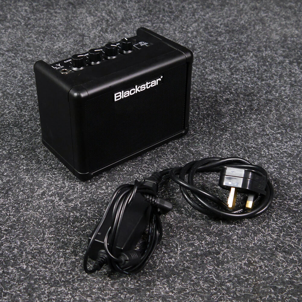 Blackstar Fly 3 Mini Guitar Amp w/PSU 2nd Hand Rich Tone Music