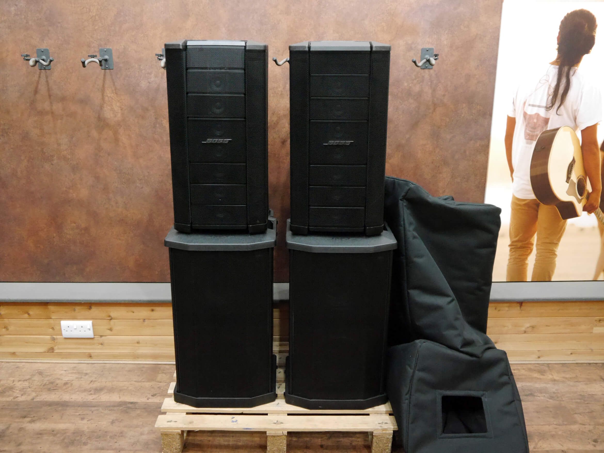 Bose Pair F1 Model 812 & F1 Subwoofers w/Bag 2nd Hand **UK SHIPPING
