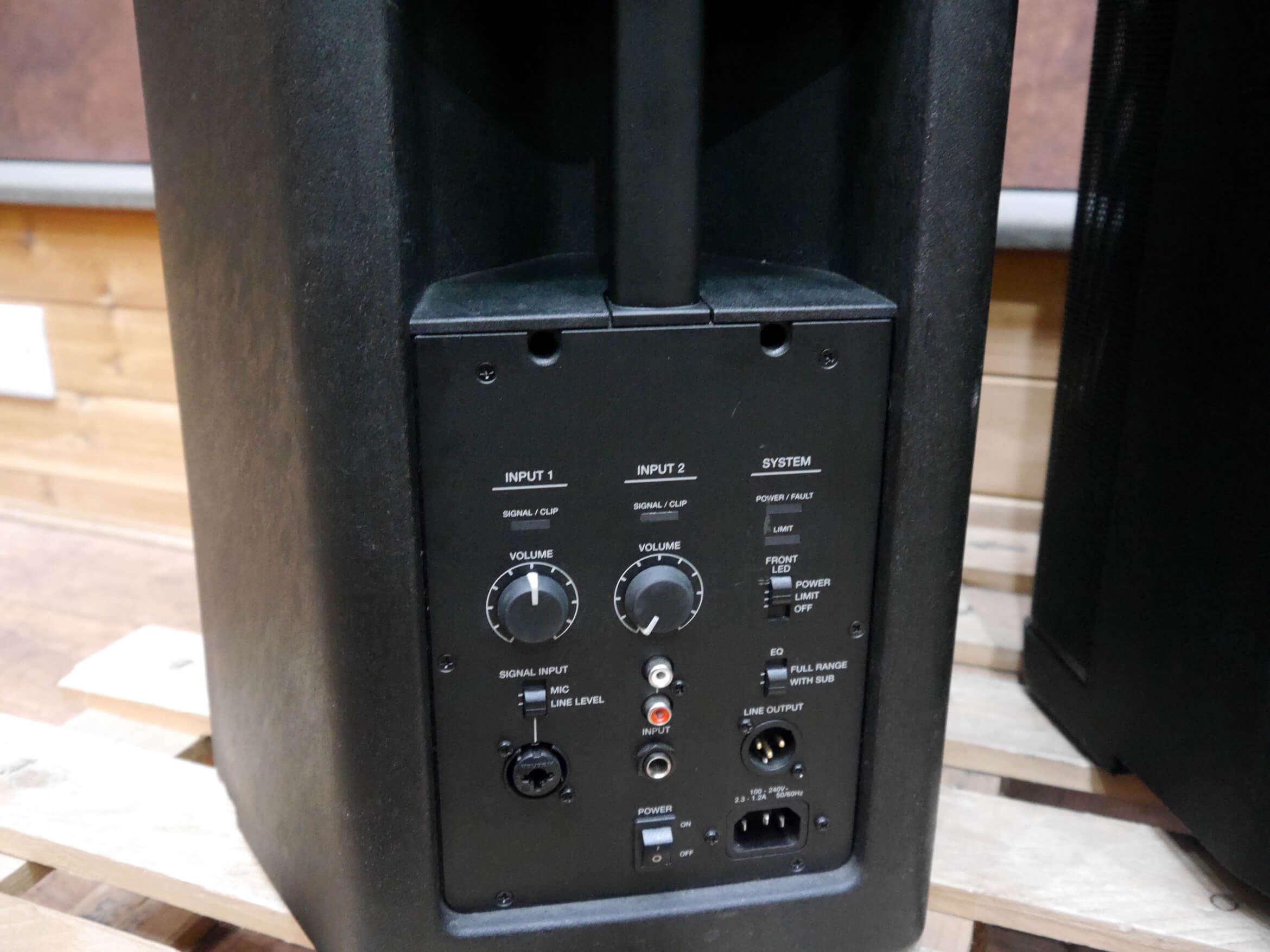 Bose Pair F1 Model 812 & F1 Subwoofers w/Bag 2nd Hand **UK SHIPPING