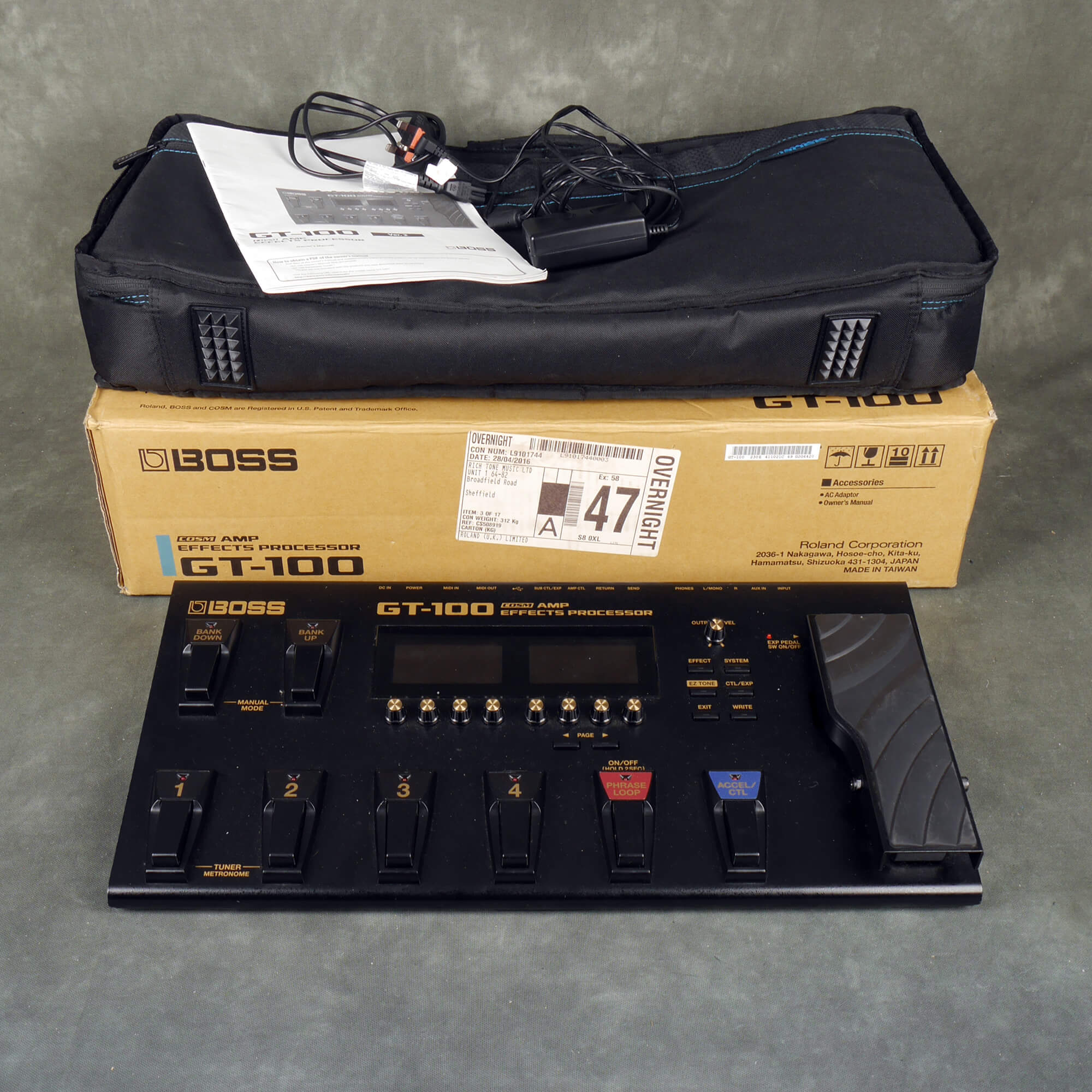 Boss GT100 Multi Effects FX Pedal w/Gig Bag 2nd Hand Rich Tone Music