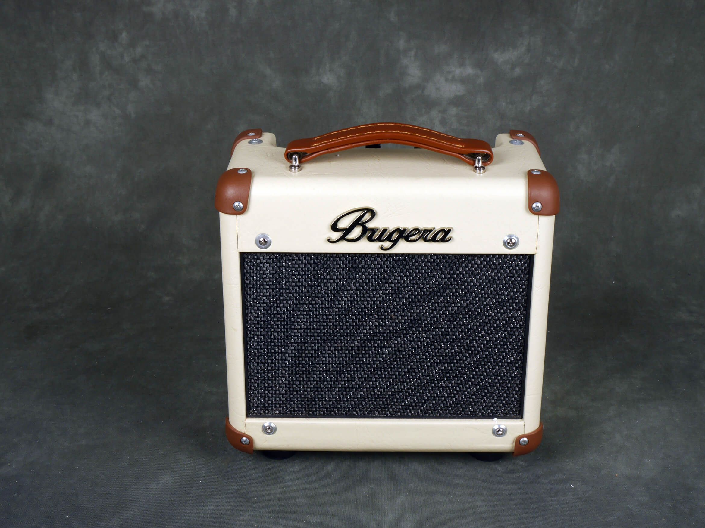 Bugera BC15 Valve Combo Amp w/Box 2nd Hand Rich Tone Music