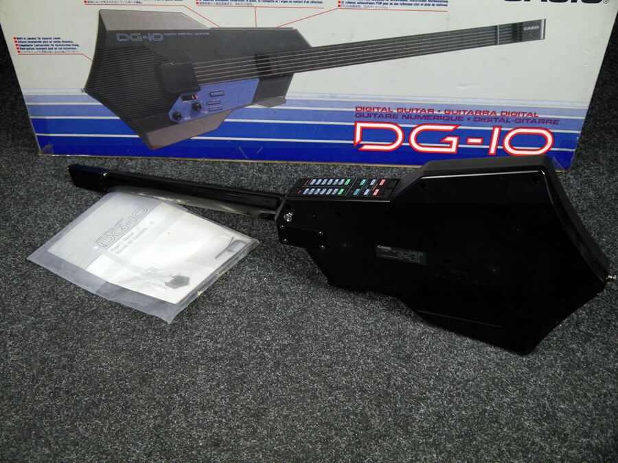 Casio DG10 Digital Midi Guitar w/Box 2nd Hand Rich Tone Music