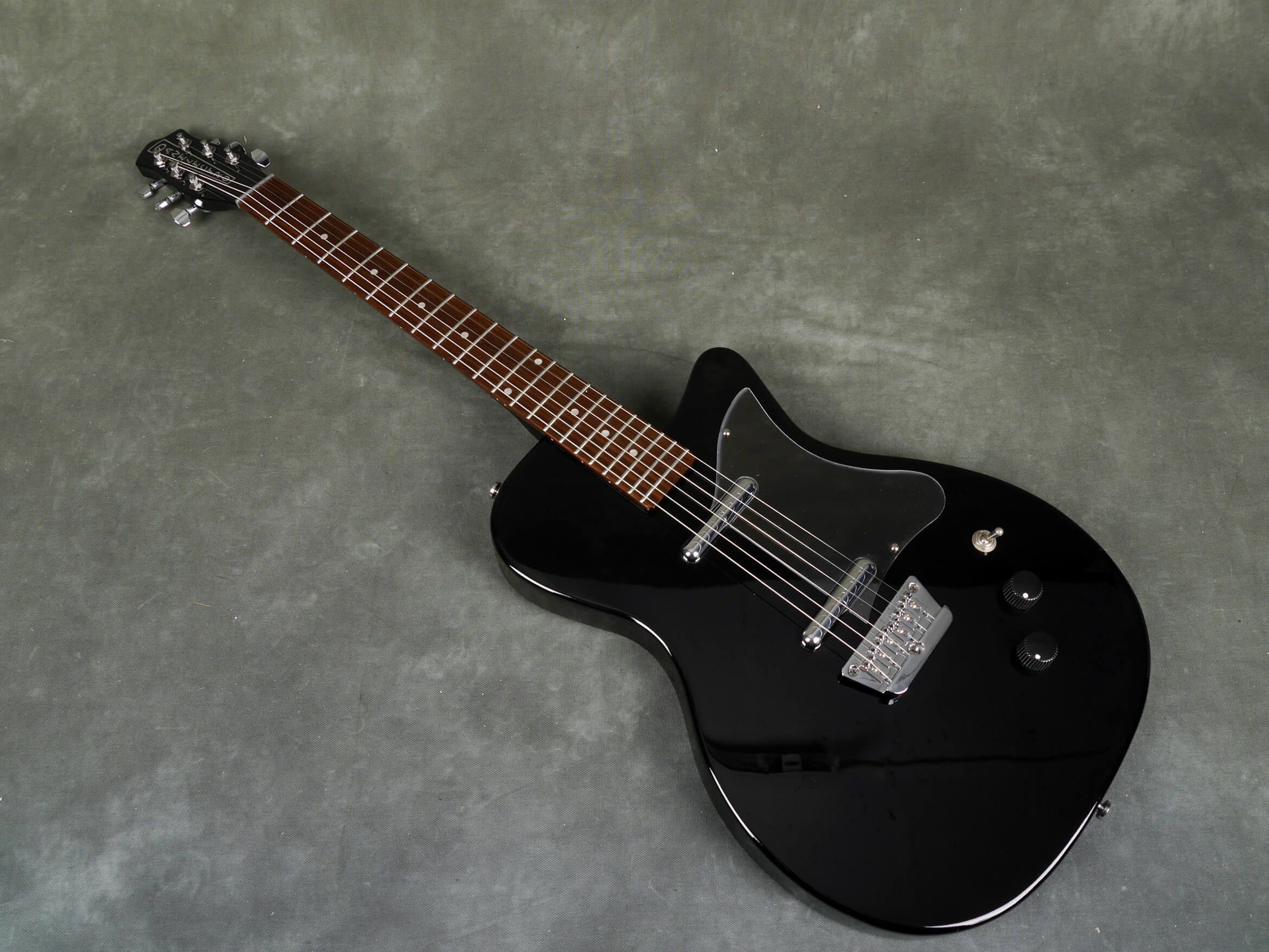 Danelectro U2 Electric Guitar - Black - 2nd Hand | Rich Tone Music