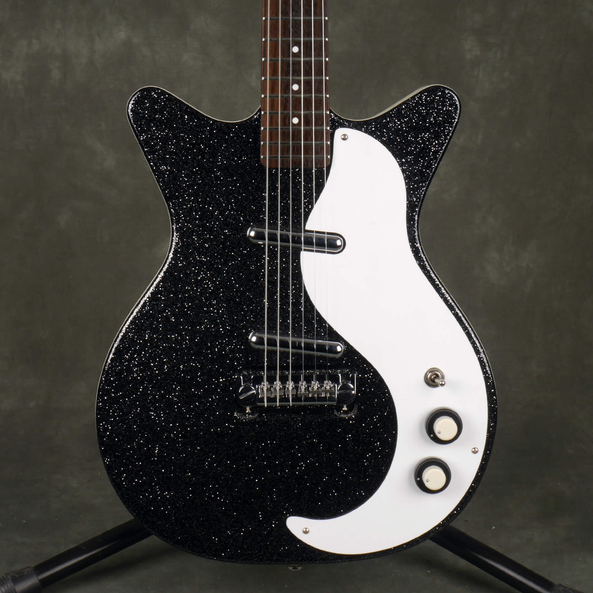 Danelectro DC59 Electric Guitar Black Sparkle 2nd Hand Rich Tone