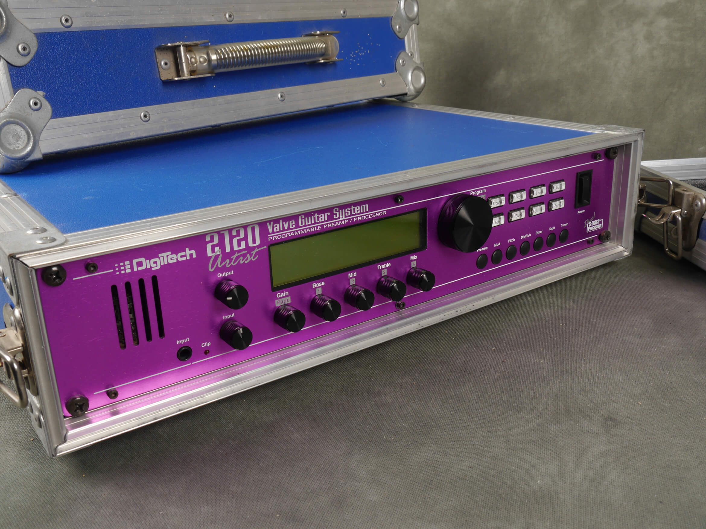 Digitech 2120 Artist Guitar FX Processor & Floorboard w/Flight Case