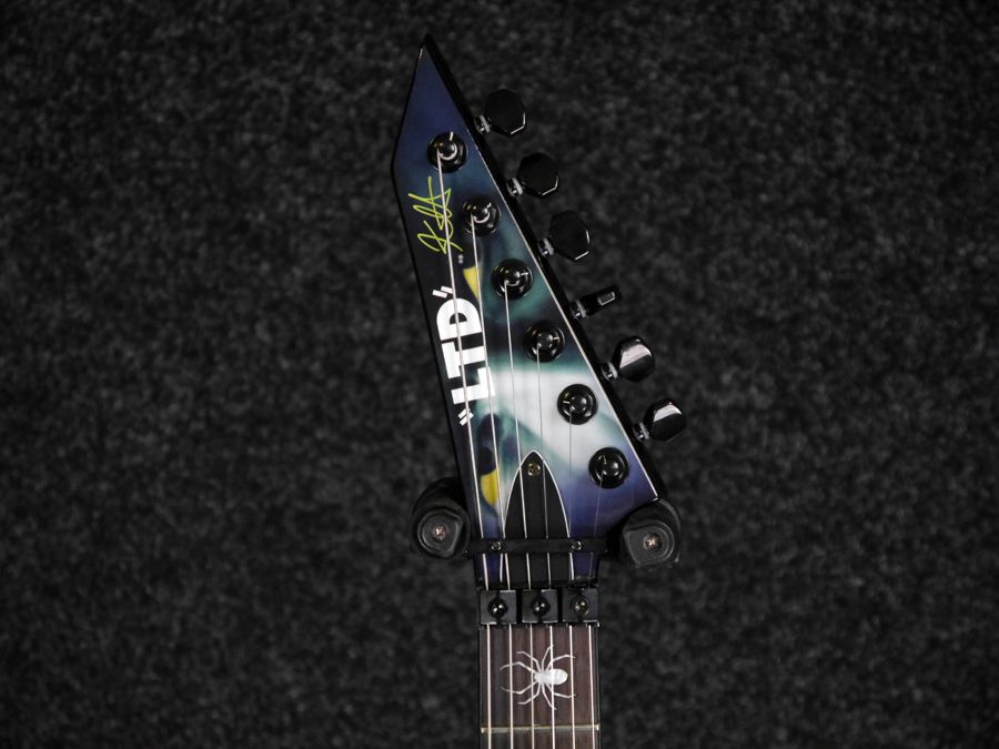 ESP LTD White Zombie Kirk Hammet Signature Guitar w/ Case 2nd Hand