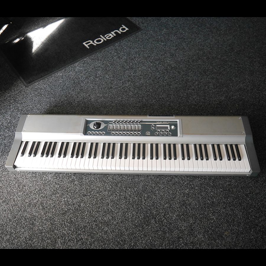 Studiologic VMK188 Plus MIDI Controller Keyboard 2nd Hand Rich