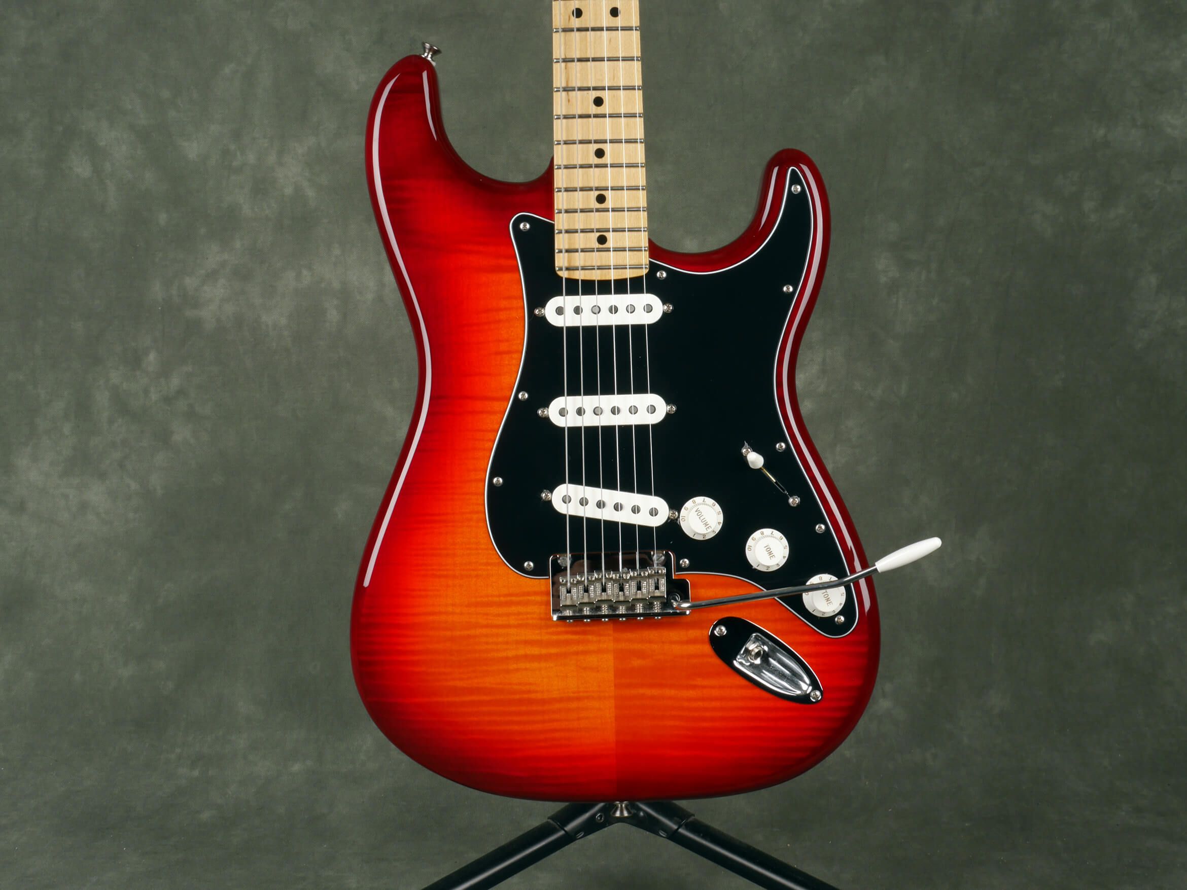 Fender Player Stratocaster FMT Flame Cherry Sunburst 2nd Hand Rich Tone Music