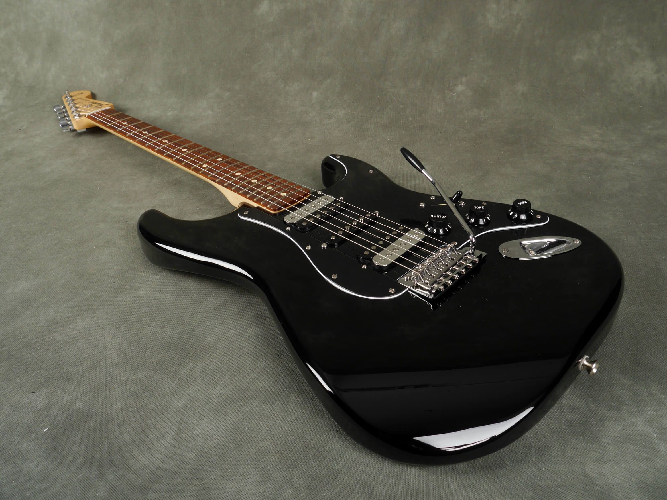 Fender Mexican Standard Stratocaster HSH Black 2nd Hand Rich Tone