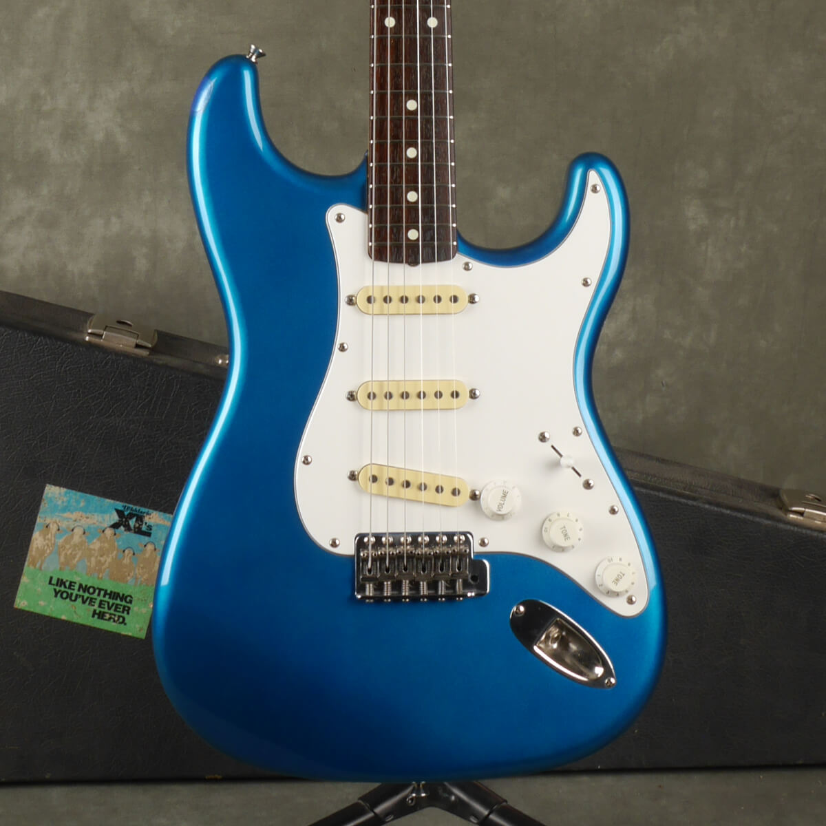 Fender 1986 Mij Stratocaster Lake Placid Blue W Hard Case 2nd Hand