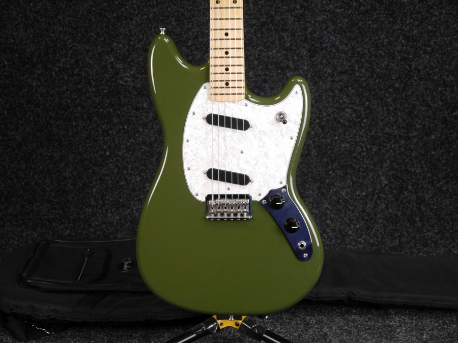 Fender Mustang Guitar Olive Green w/Gig Bag 2nd Hand Rich Tone Music