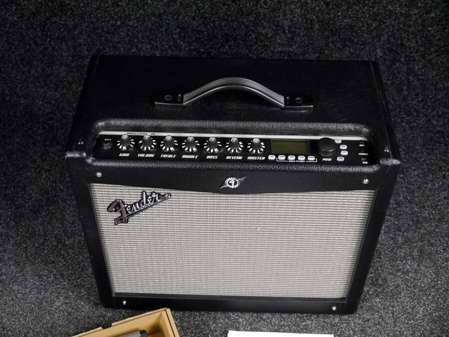 Fender Mustang III V2 Combo Amp - 2nd Hand | Rich Tone Music