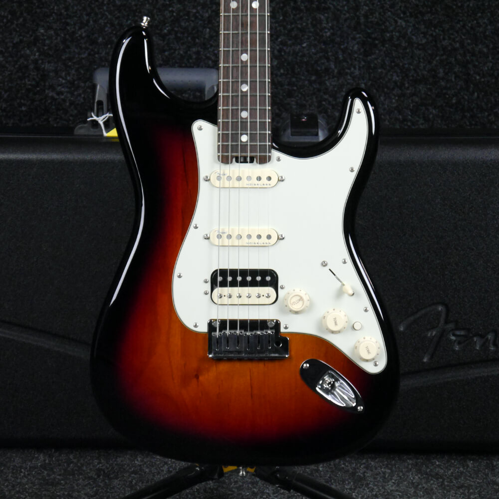 Fender Elite Stratocaster HSS 3Tone Sunburst w/Hard Case 2nd Hand