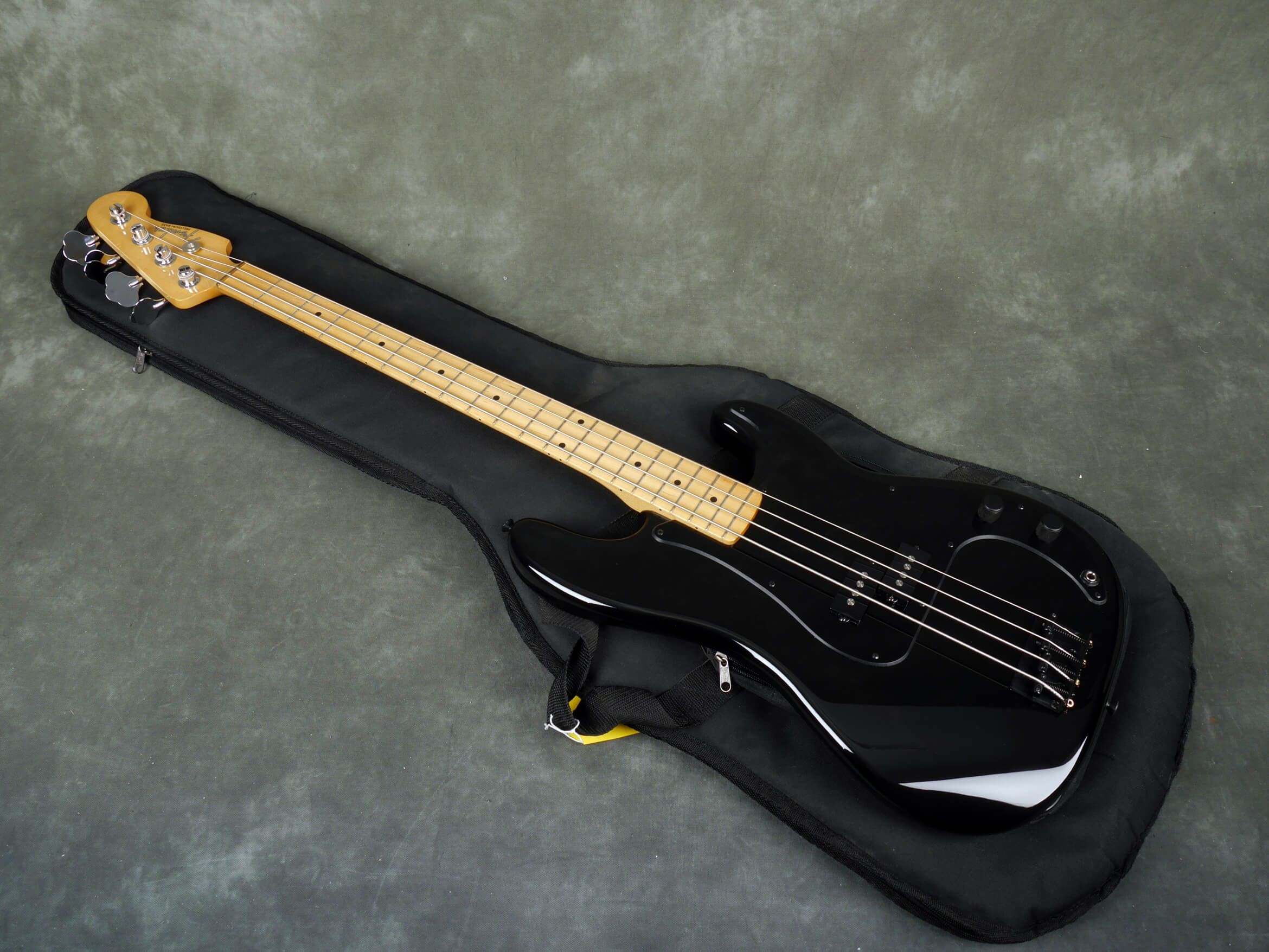 Fender Roger Waters Precision Bass Black W Gig Bag 2nd Hand Rich Tone Music