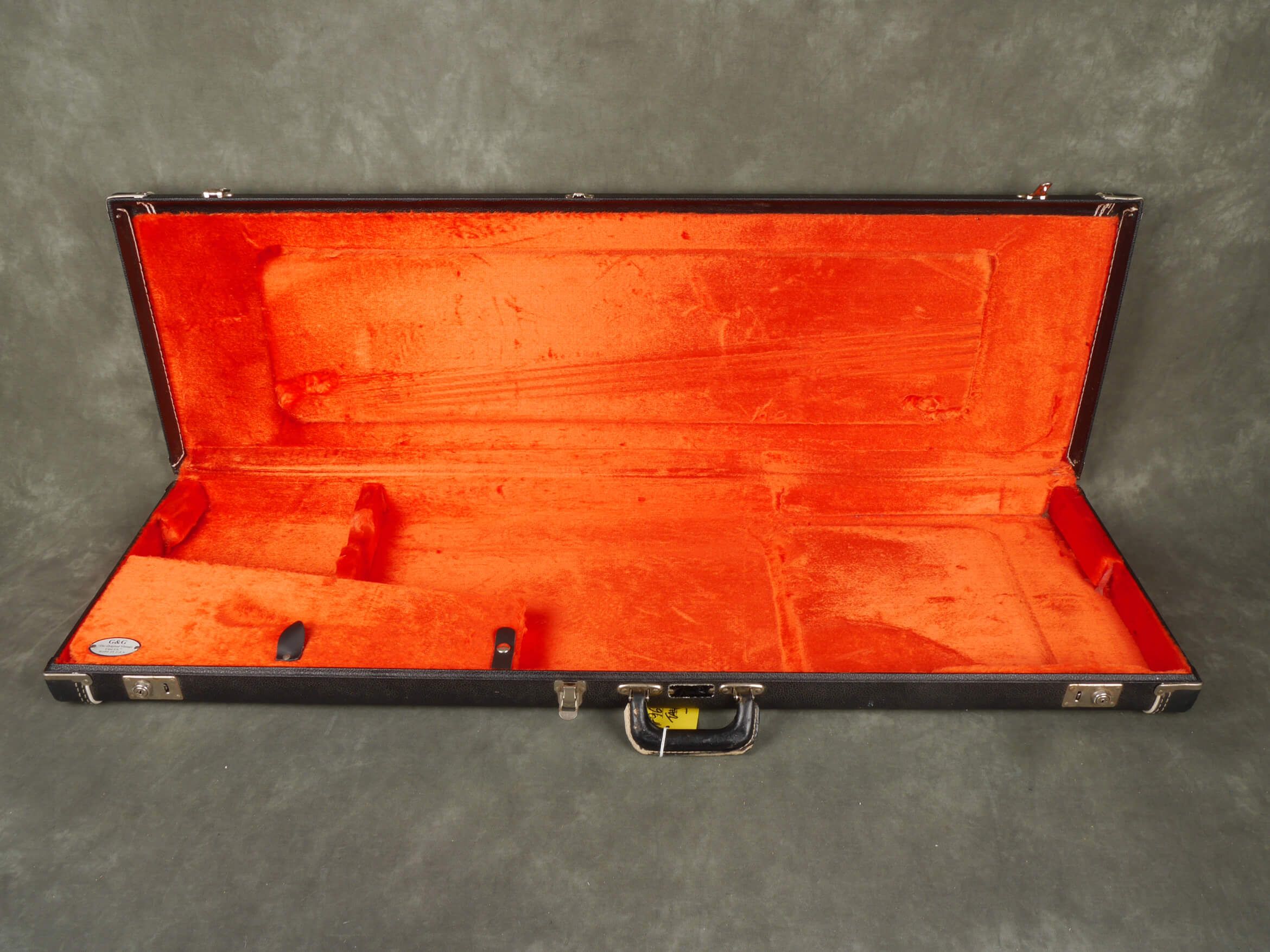 Fender G&G Bass Guitar Hard Case 2nd Hand Rich Tone Music
