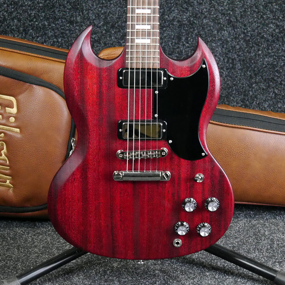 Sg special. Gibson SG Special. Гибсон джамбо. Gibson SG Special Faded. Gibson SG and amp.