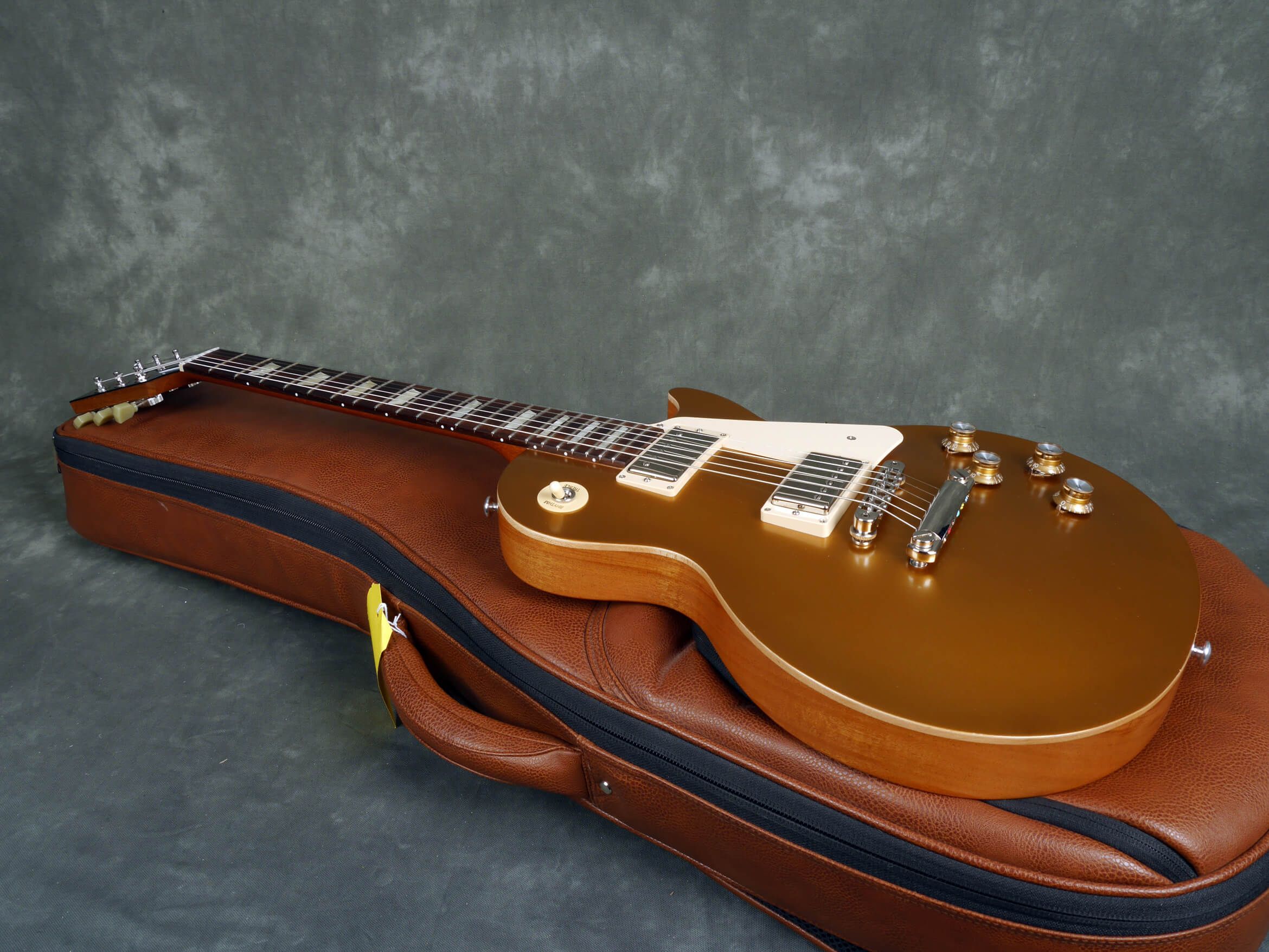 Gibson 2018 Les Paul Tribute Gold Top w/Gig Bag 2nd Hand Rich