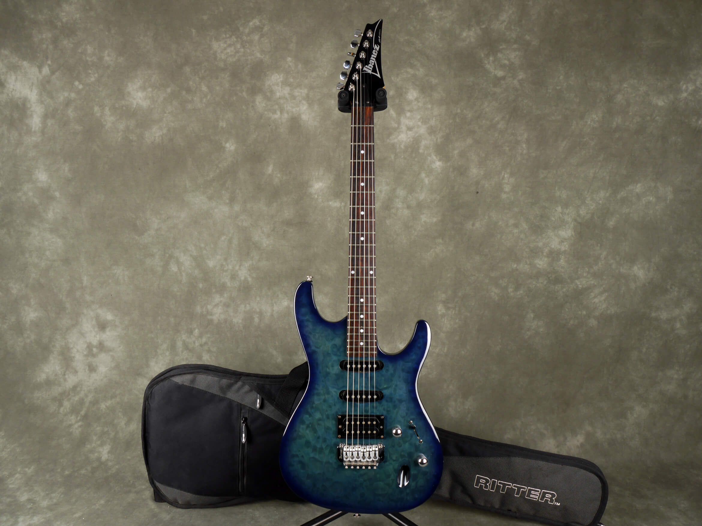 Ibanez SA 160 Korean Electric Guitar Blue w/Gig Bag 2nd Hand Rich