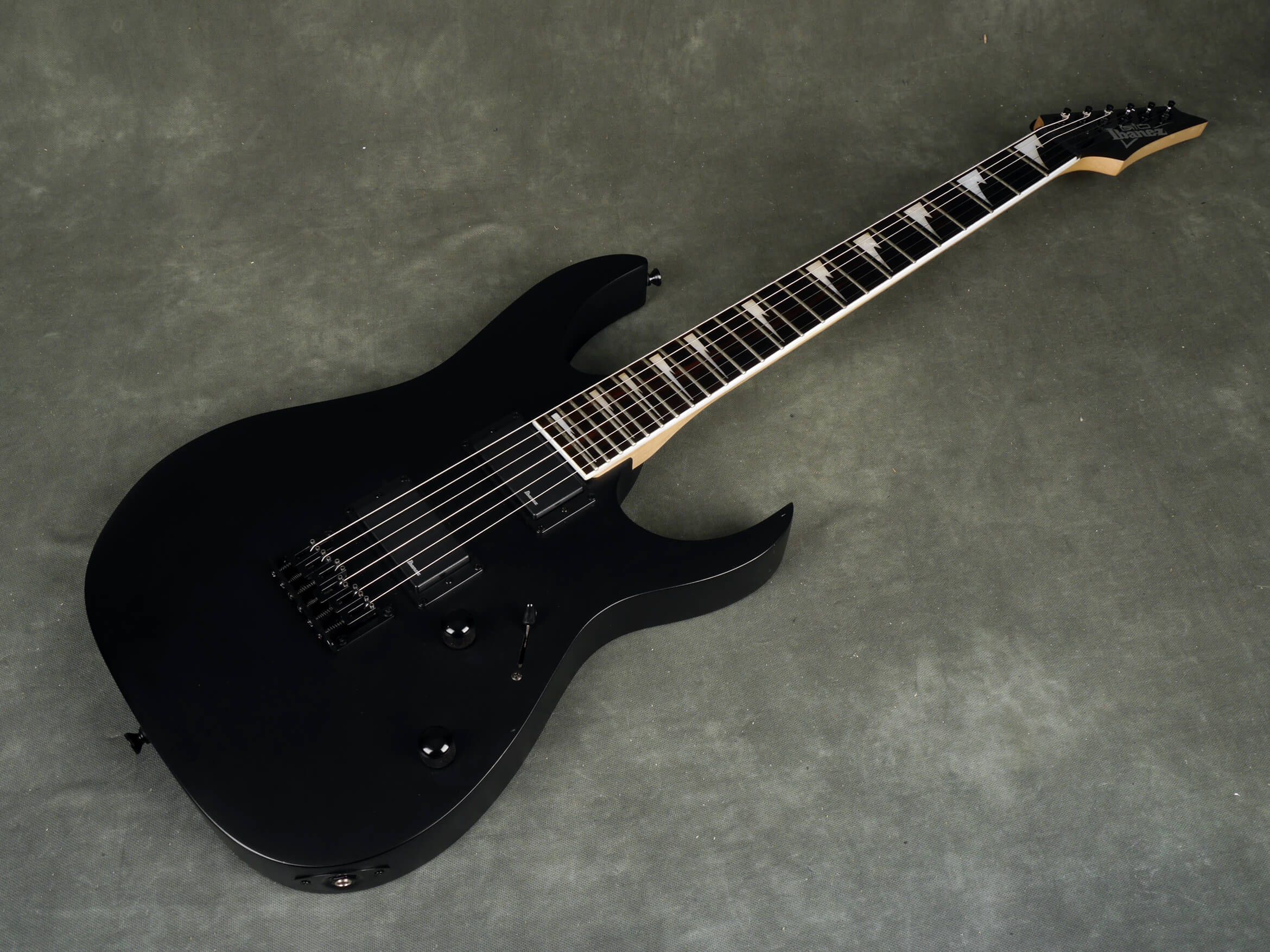 Ibanez RG Series GRG121 Electric Guitar - Black Night - 2nd Hand | Rich ...