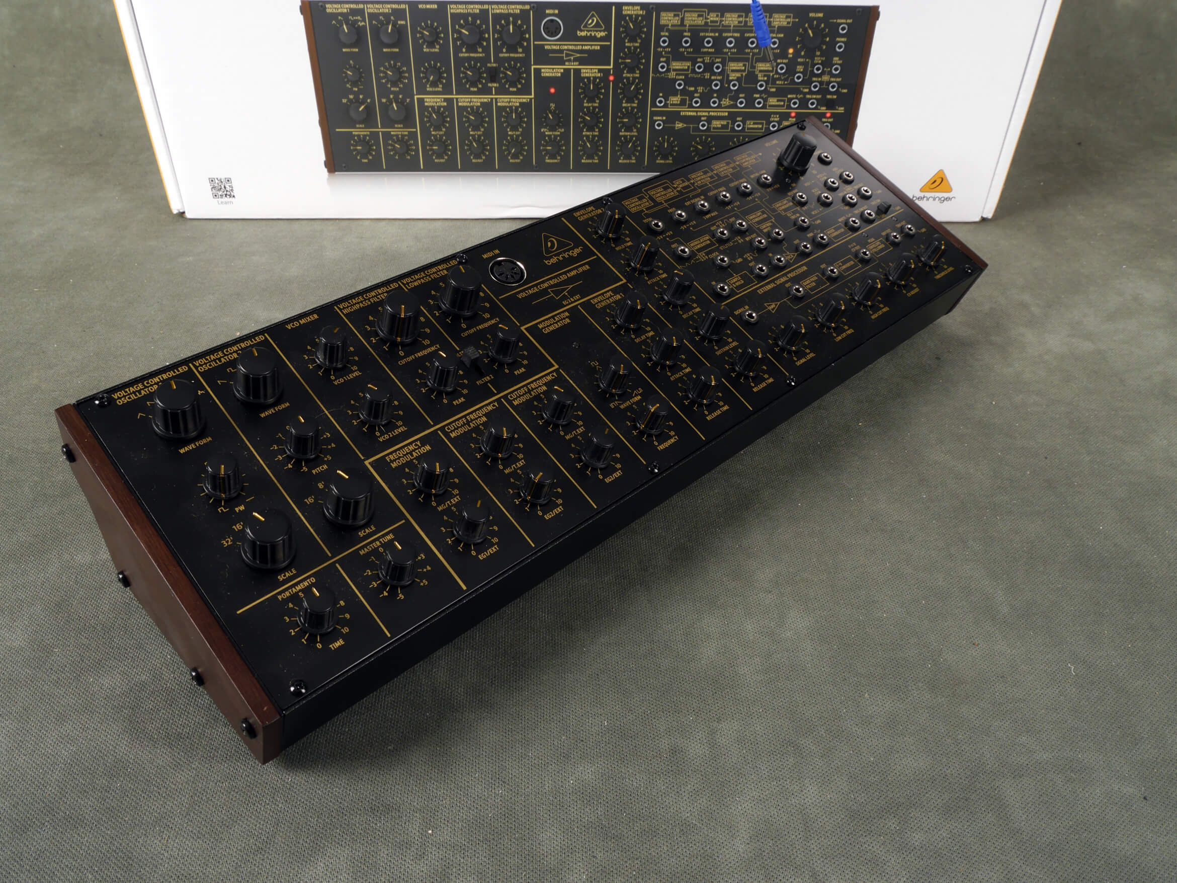 Behringer K2 Analog Semi Modular Synthesizer w/Box & PSU 2nd Hand