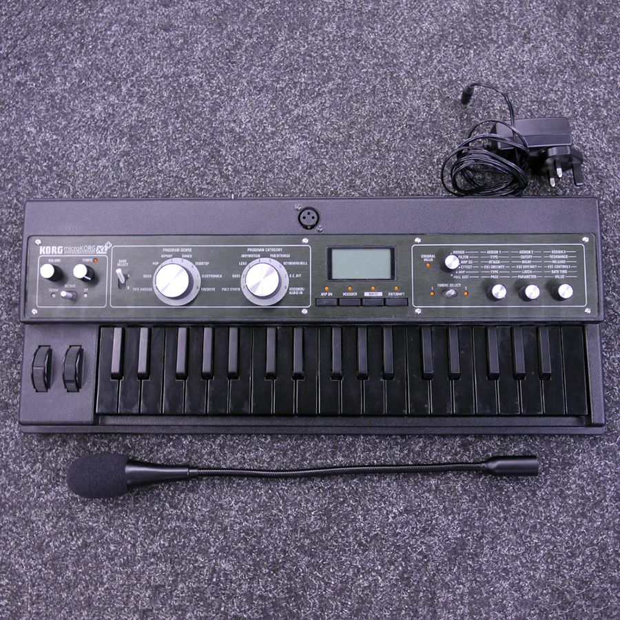 Korg MicroKorg XL Synth - Black Keys W/ Mic And PSU - 2nd Hand | Rich ...