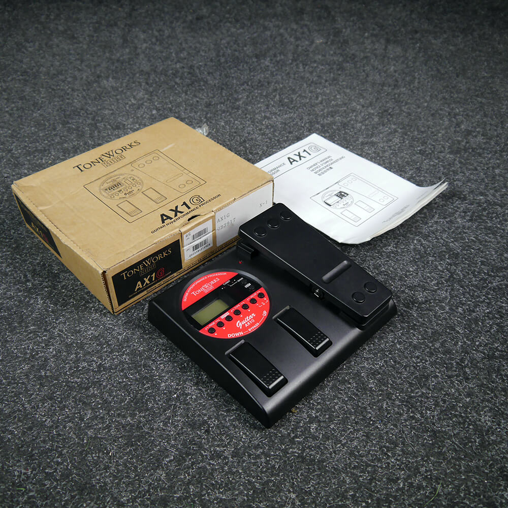 AX1G MultiEffects Guitar FX Pedal w/Box 2nd Hand Rich Tone Music