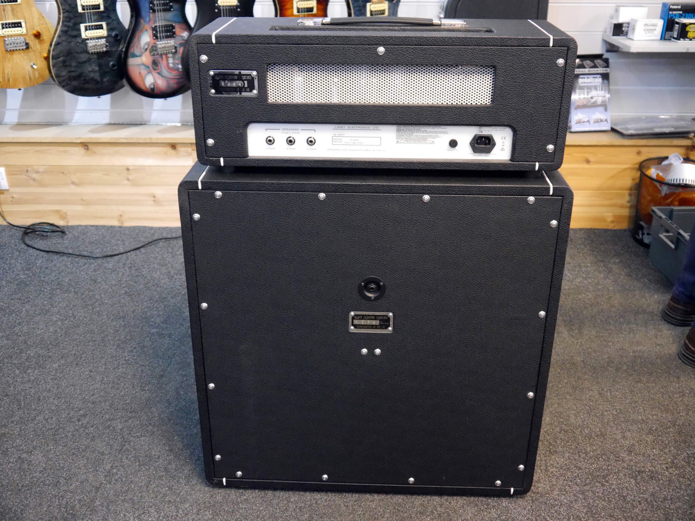 Laney LA30BL Black Country Amp Head and Cab 2nd Hand **UK SHIPPING